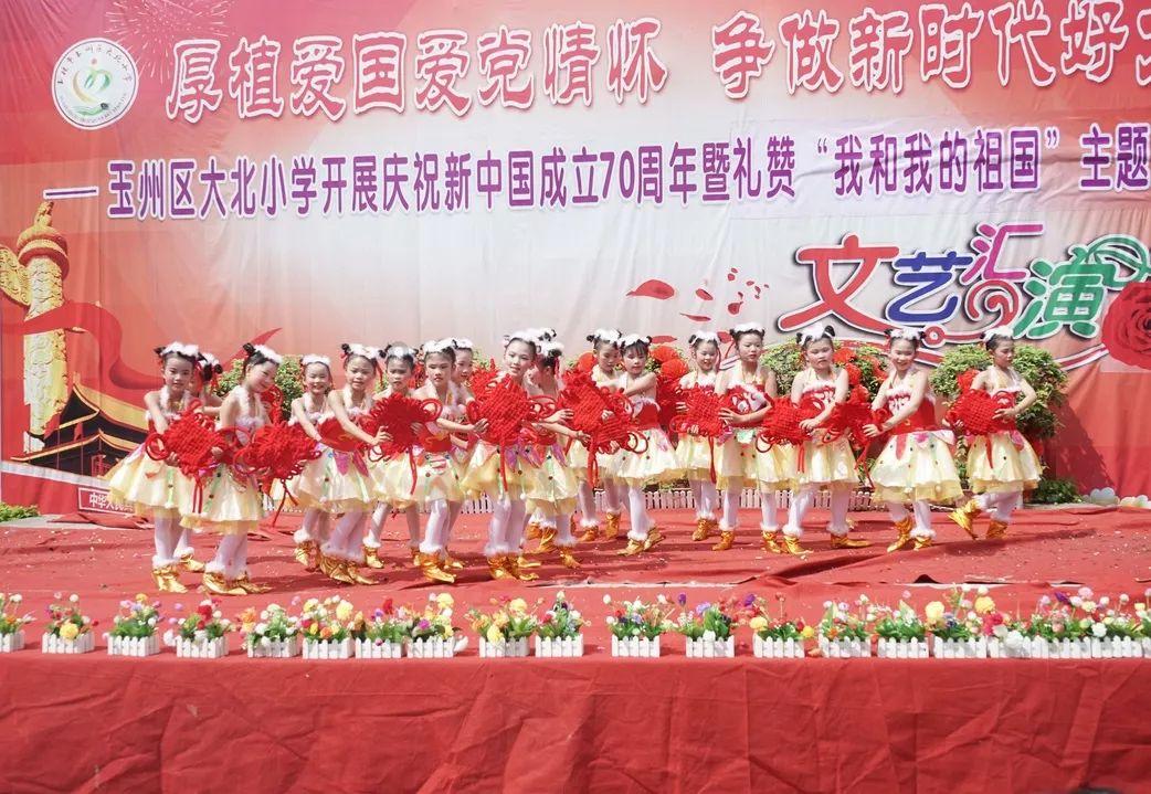 河南新县:舂锤声响 “年味”飘香